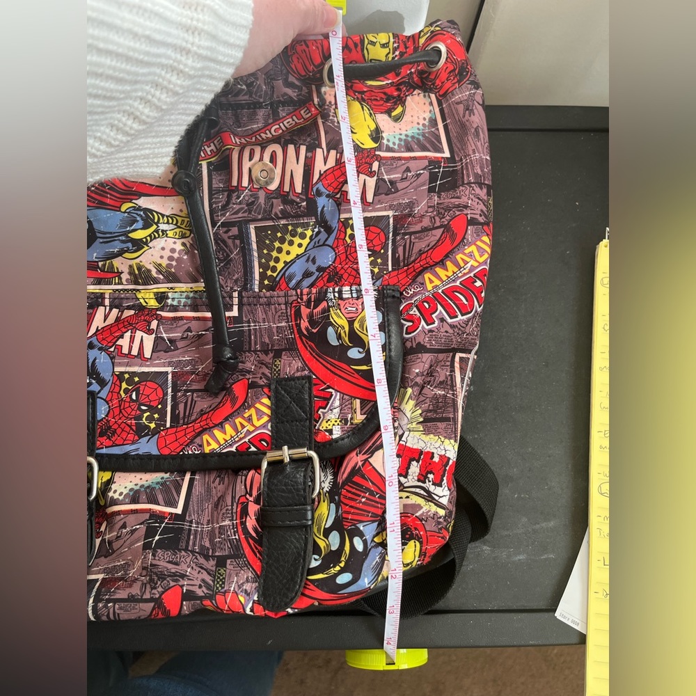 Marvel comics backpack - Picture 8 of 9
